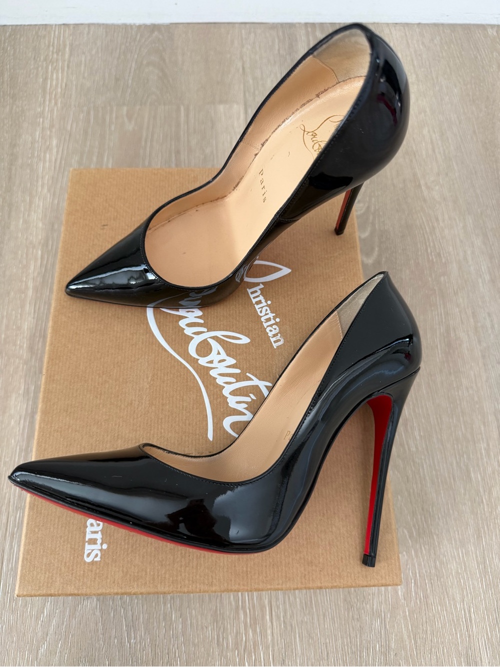 Christian Louboutin So Kate 120 Black Patent Leather Pumps EU 36